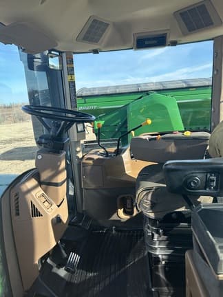 Image of John Deere 9200 equipment image 2