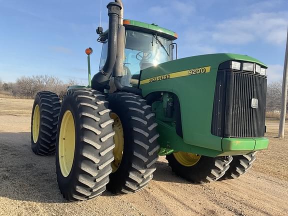 Image of John Deere 9200 equipment image 2