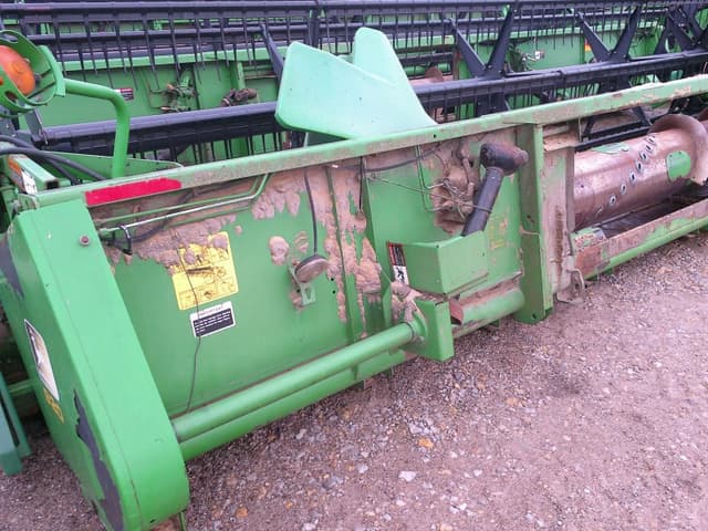 Image of John Deere 920F equipment image 1