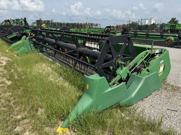 Main image John Deere 922