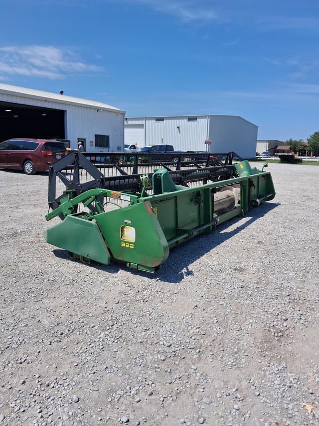 Image of John Deere 922F equipment image 3