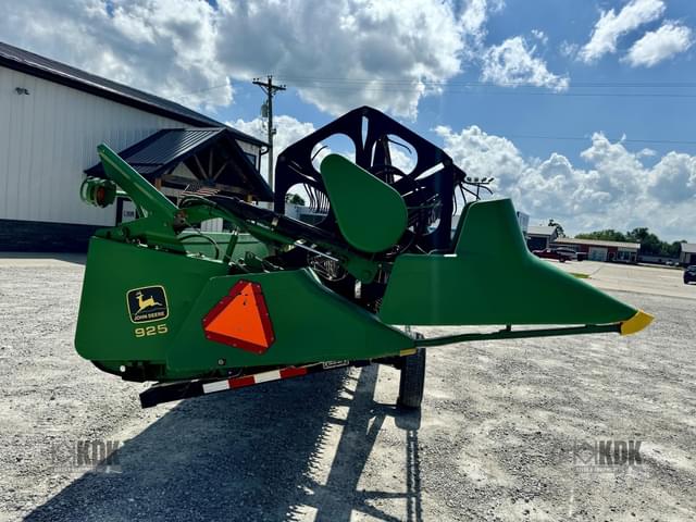 Image of John Deere 925 equipment image 4