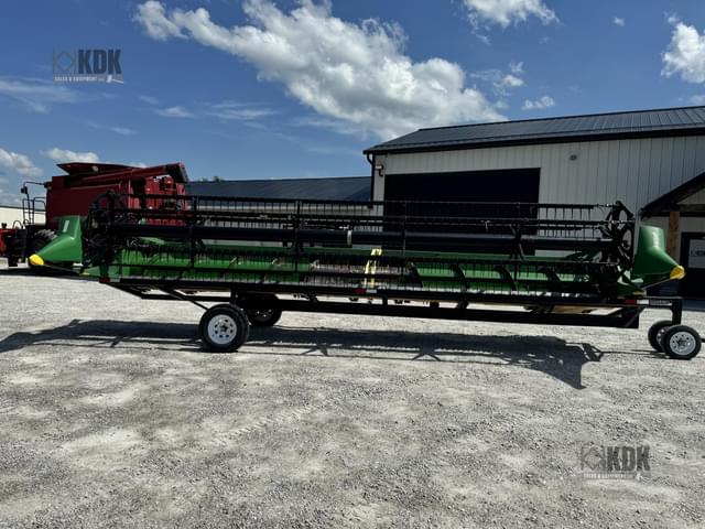 Image of John Deere 925 equipment image 2