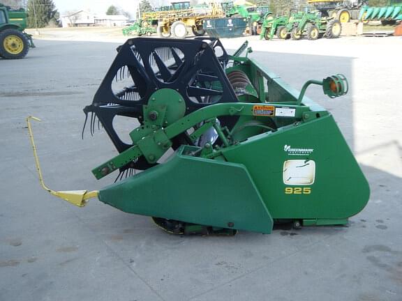 Image of John Deere 925 equipment image 3