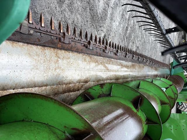 Image of John Deere 925 equipment image 4