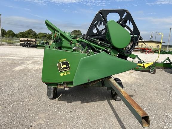 Image of John Deere 925 equipment image 4