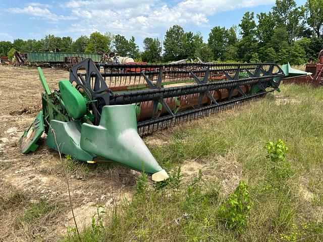 Image of John Deere 925F equipment image 1