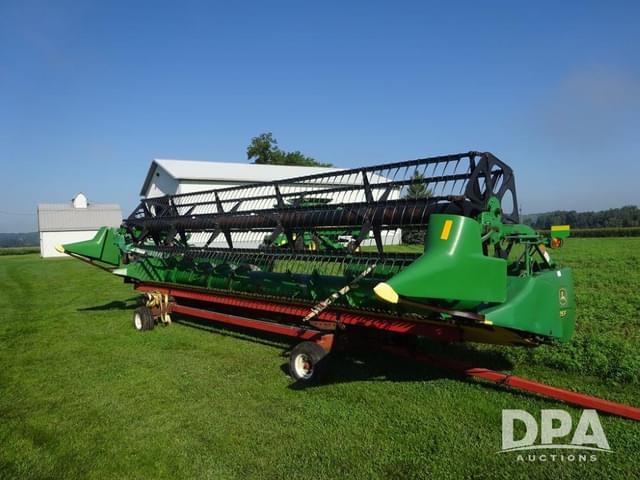 Image of John Deere 925F equipment image 2