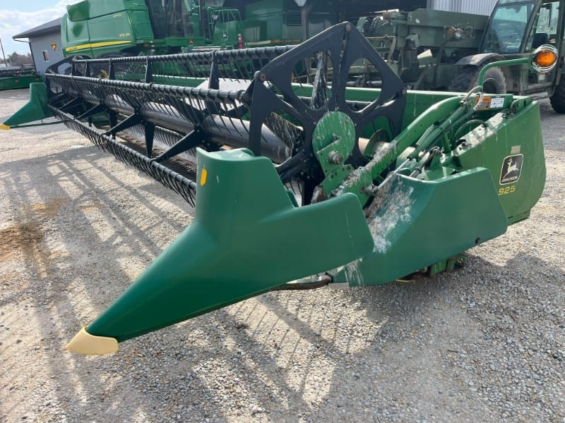 1998 John Deere 925F Equipment Image0