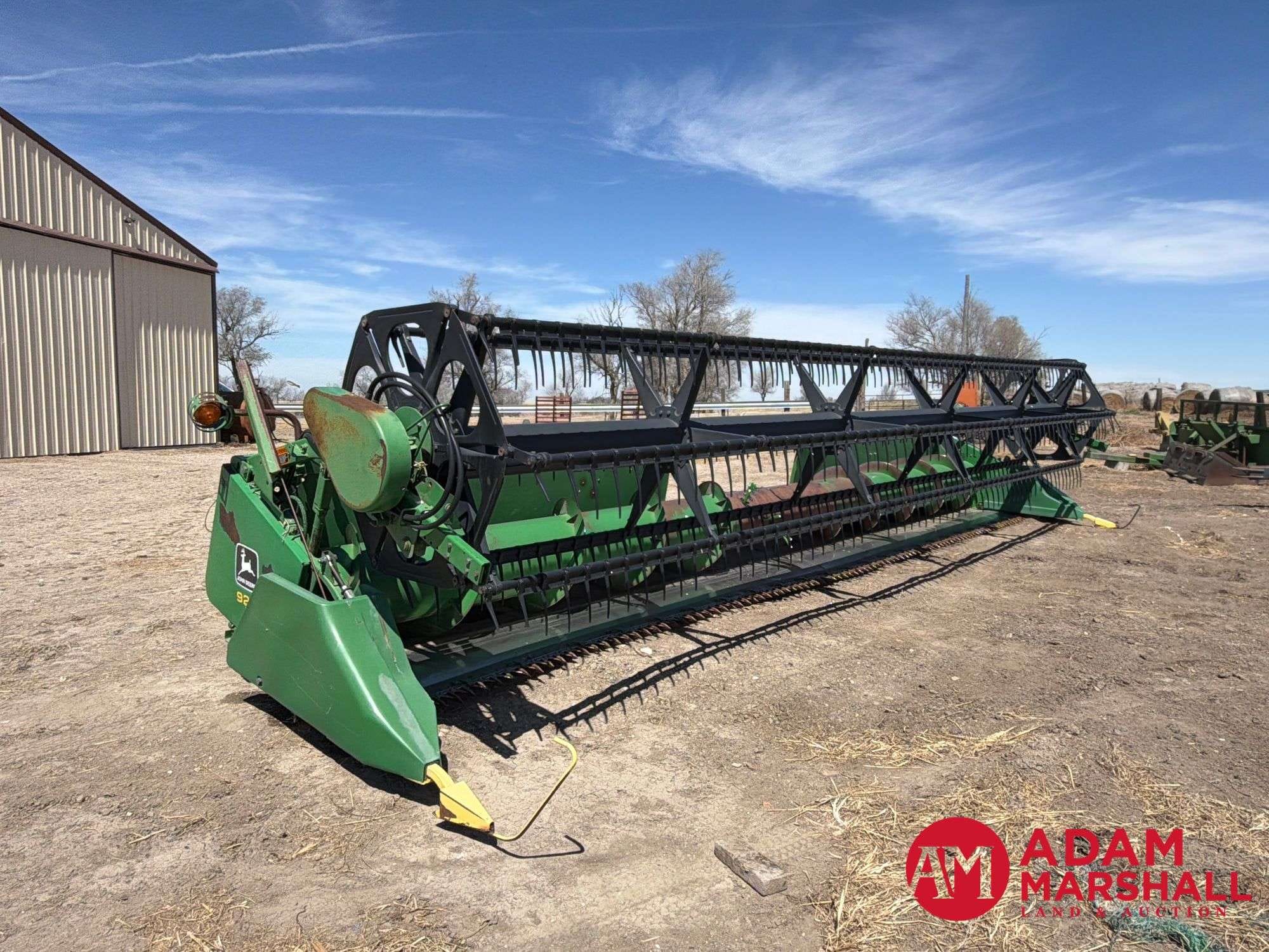 1998 John Deere 920 Equipment Image0