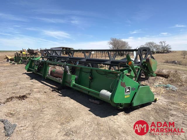 Image of John Deere 920 equipment image 4