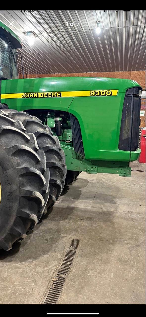 1998 John Deere 9300 Equipment Image0