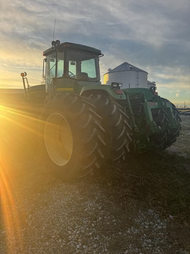 Image of John Deere 9300 equipment image 4