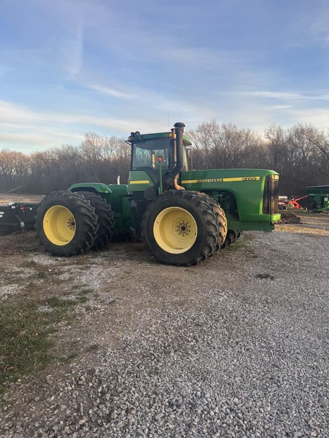 Image of John Deere 9300 equipment image 2