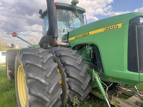 Image of John Deere 9300 equipment image 4