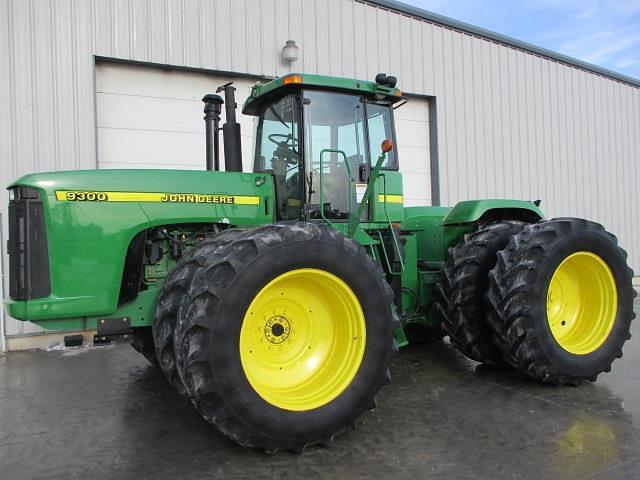 Image of John Deere 9300 Primary image