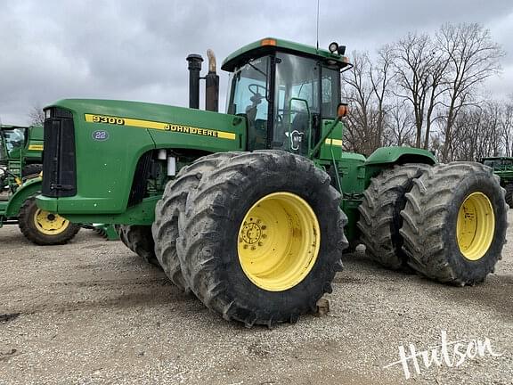 Image of John Deere 9300 equipment image 1