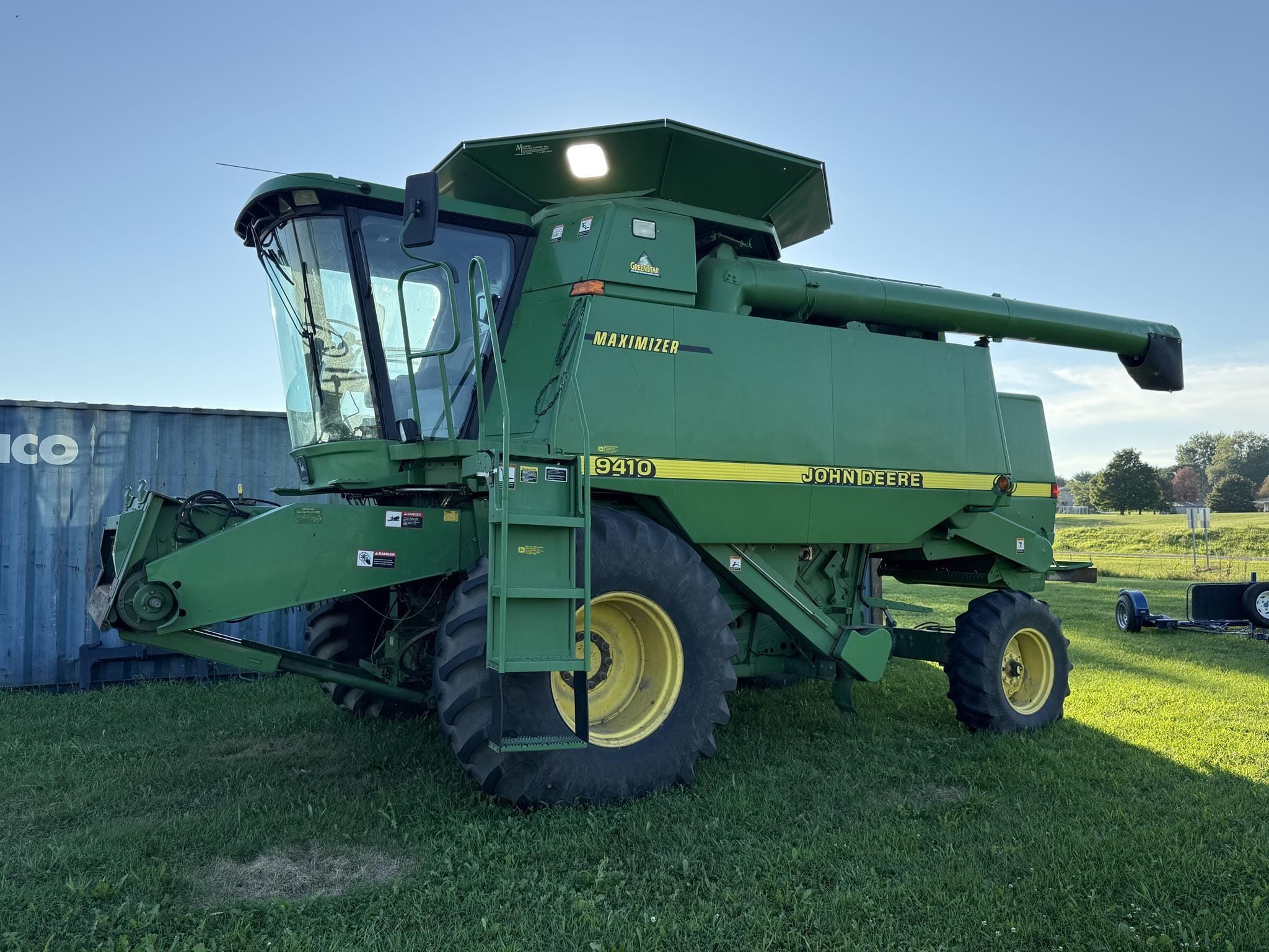 1998 John Deere 9410 Equipment Image0