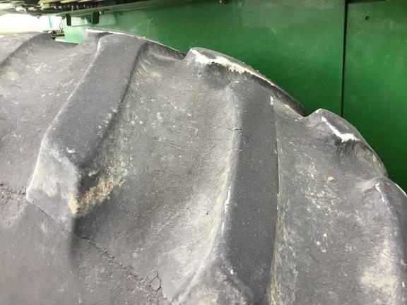 Image of John Deere 9410 equipment image 1