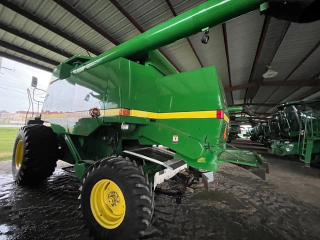 Image of John Deere 9410 equipment image 2