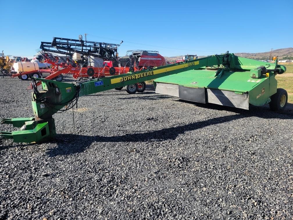 1998 John Deere 945 Equipment Image0