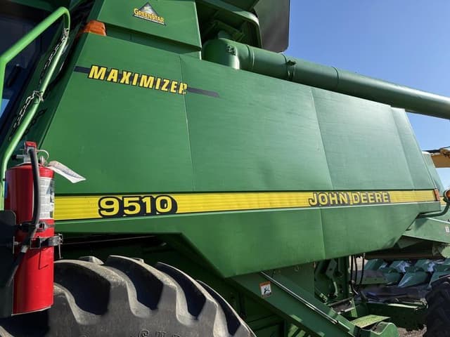 Image of John Deere 9510 equipment image 4