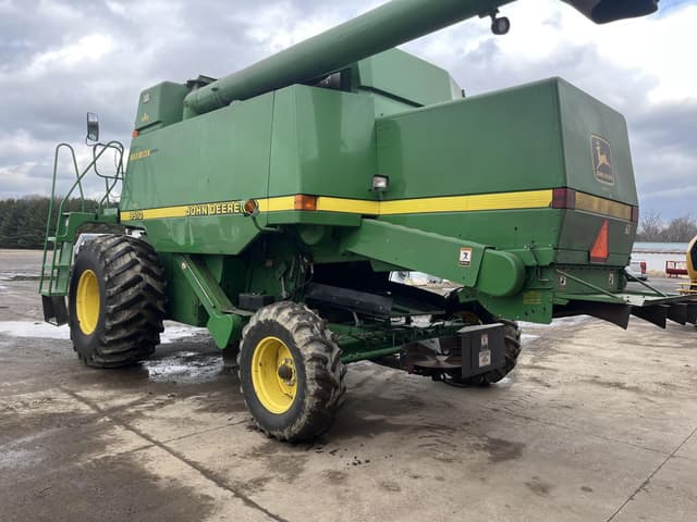 Image of John Deere 9510 equipment image 3