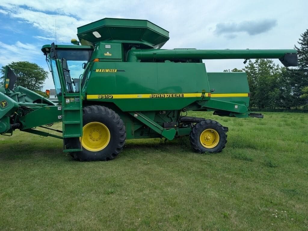 Image of John Deere 9510 Primary image