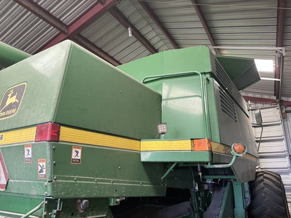 Image of John Deere 9510 equipment image 4