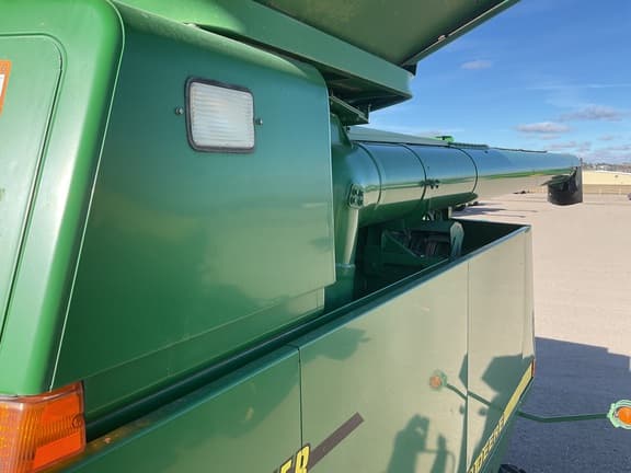 Image of John Deere 9610 equipment image 3