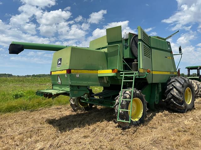 Image of John Deere 9610 equipment image 2