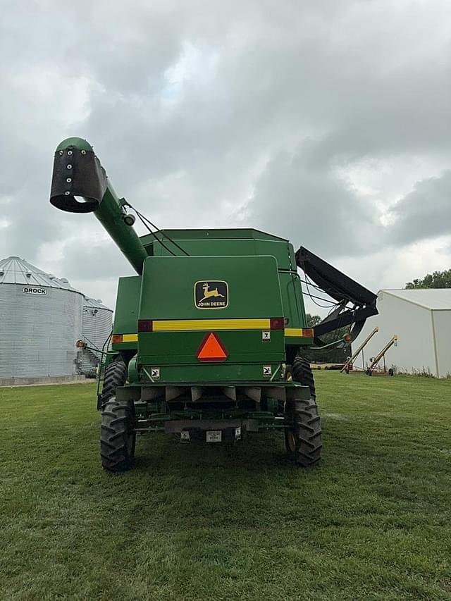 Image of John Deere 9610 equipment image 3