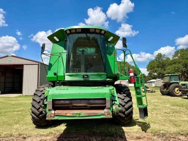 Image of John Deere 9610 equipment image 2