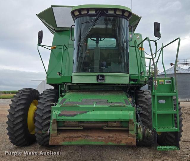 Image of John Deere 9610 equipment image 1