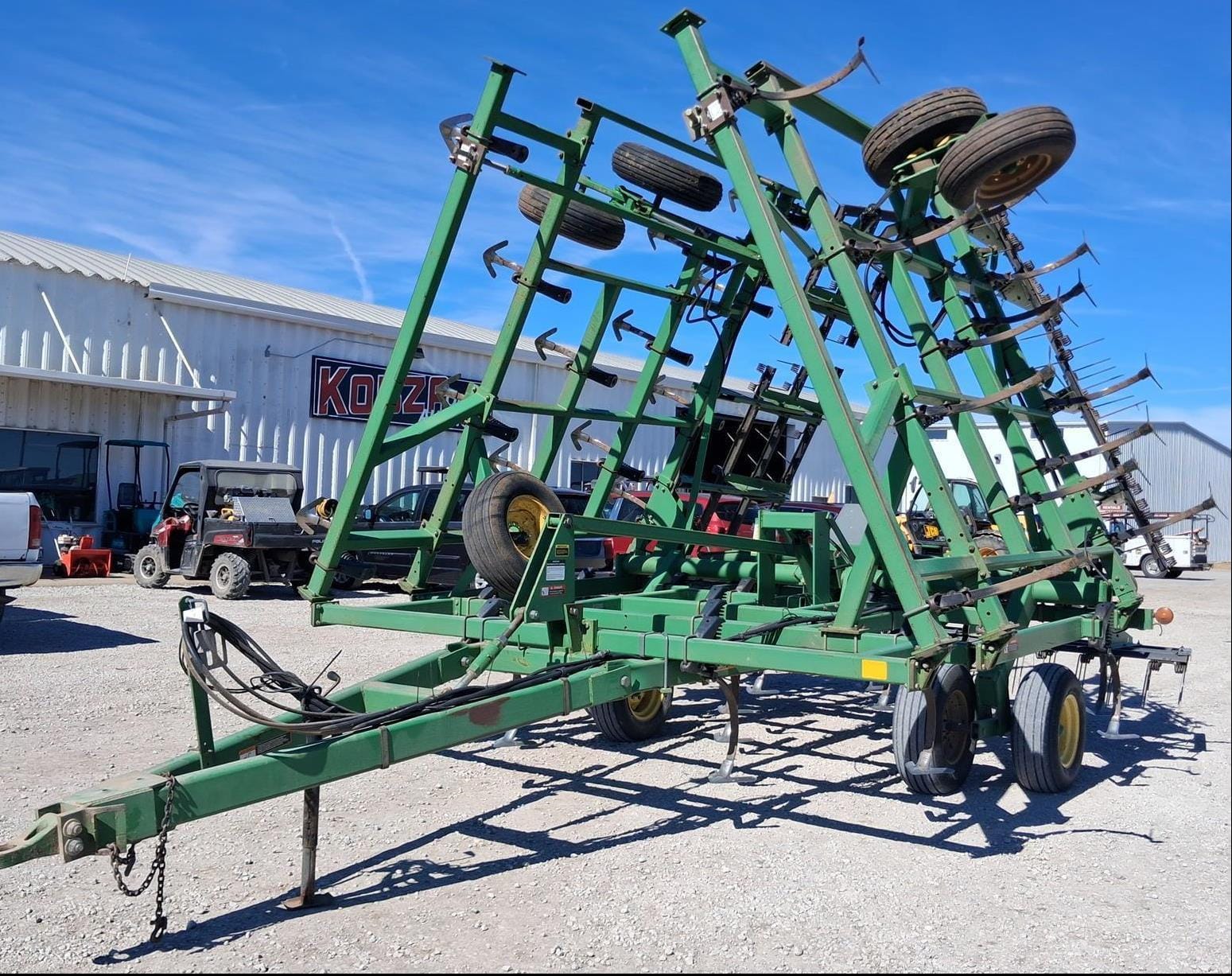 1998 John Deere 980 Equipment Image0