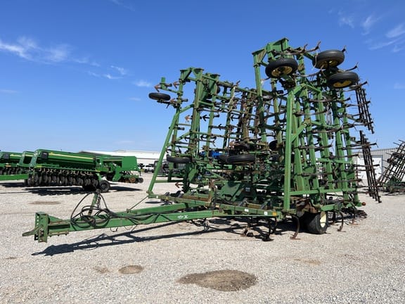 1998 John Deere 985 Equipment Image0