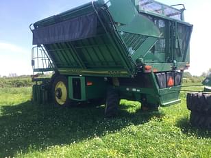 Main image John Deere 9976 7