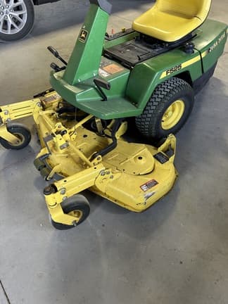 Image of John Deere F525 equipment image 1