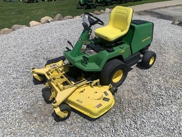 Main image John Deere F725