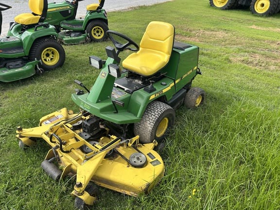 1998 John Deere F725 Equipment Image0