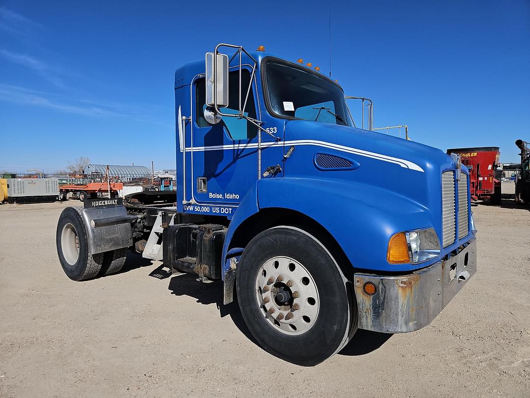 Image of Kenworth T300 Primary image