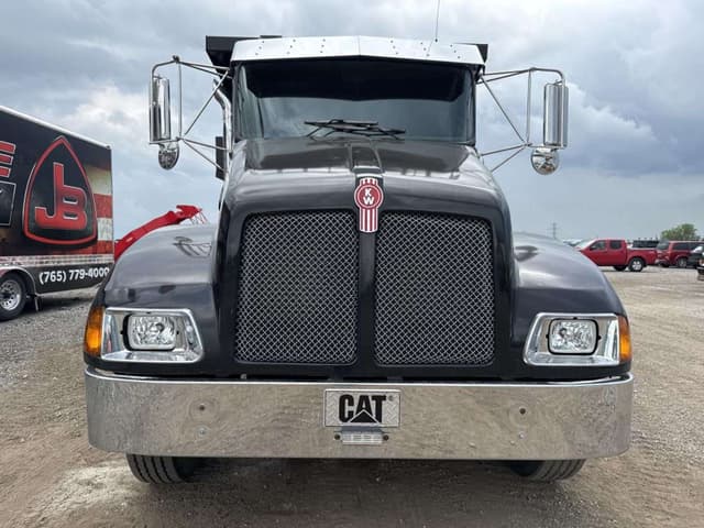 Image of Kenworth T300 equipment image 4