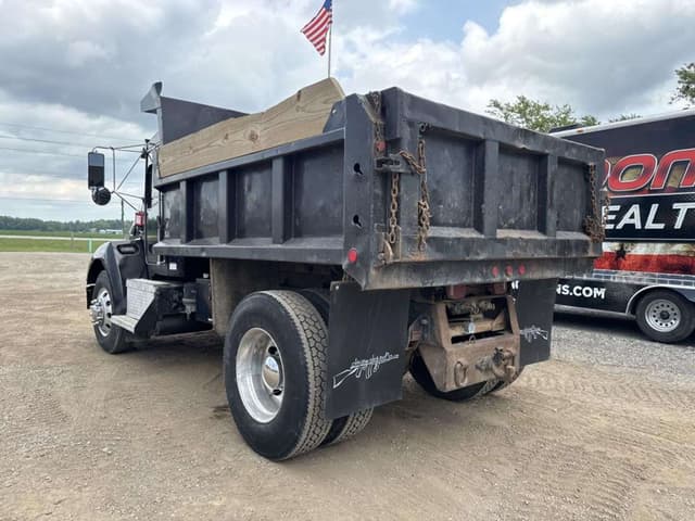 Image of Kenworth T300 equipment image 1