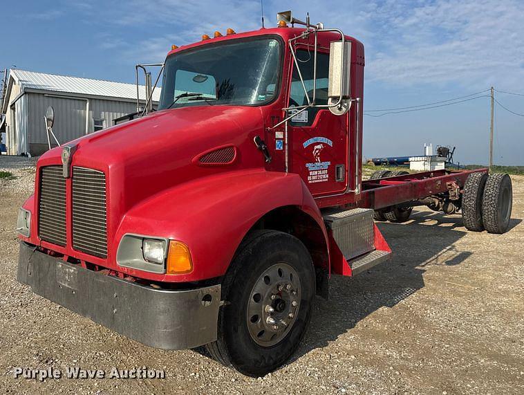 Image of Kenworth T300 Primary image