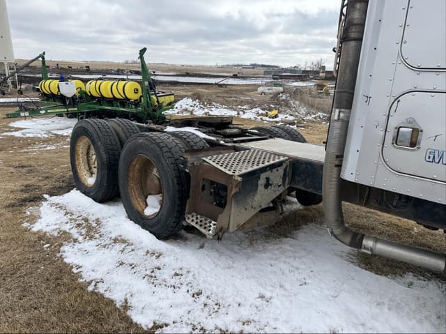 Image of Kenworth T600 equipment image 4