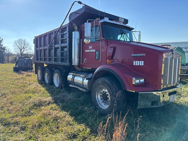 Image of Kenworth T80 equipment image 1