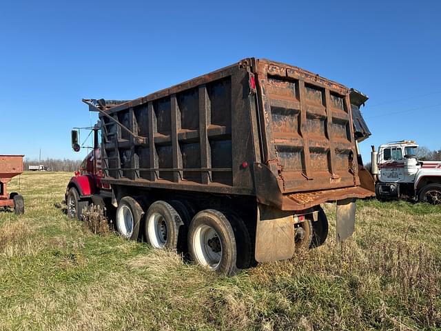 Image of Kenworth T80 equipment image 3