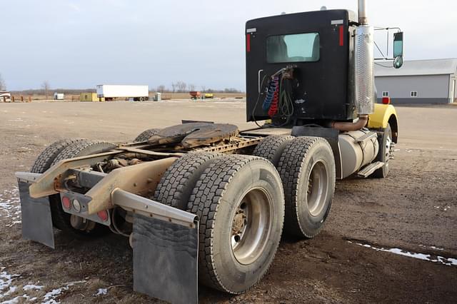 Image of Kenworth T800 equipment image 4