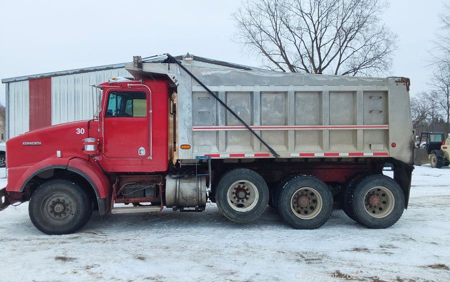 Image of Kenworth T800 Primary image
