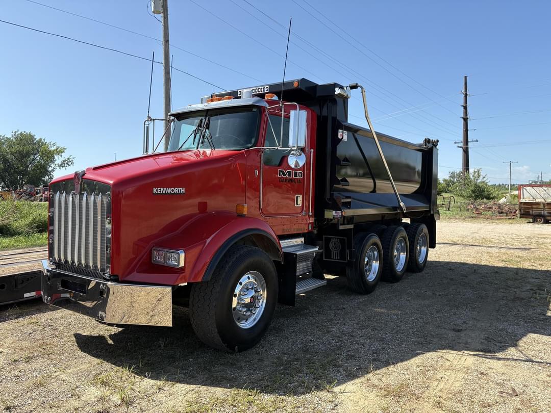 Image of Kenworth T800 Primary image